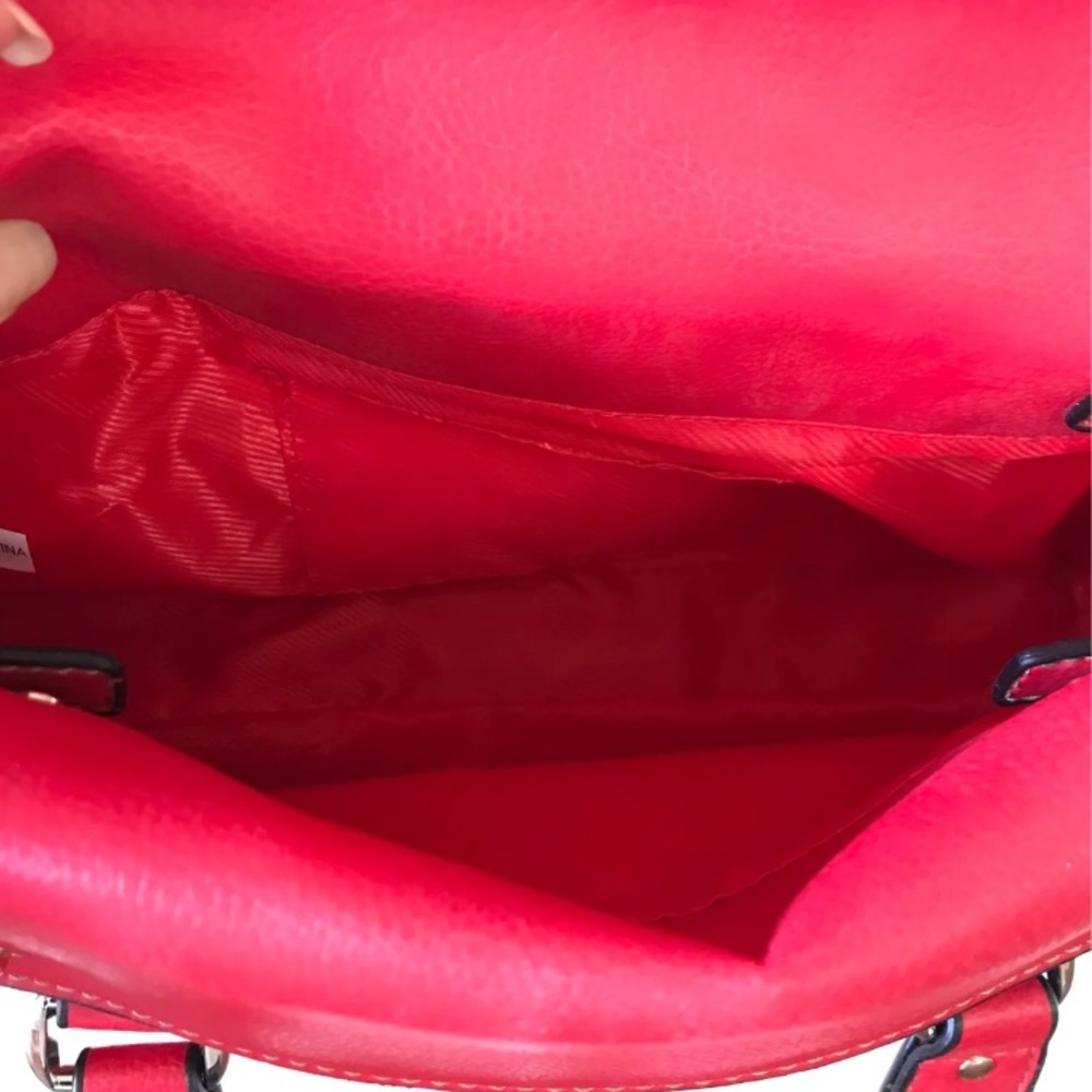 Red handbag - Picture 4 of 6